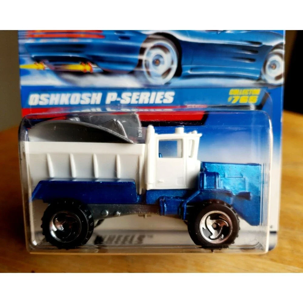Vintage 1998 Hot Wheels OSHKOSH P-SERIES SNOW PLOW Blue #765 MAINLINE ORSB Blade